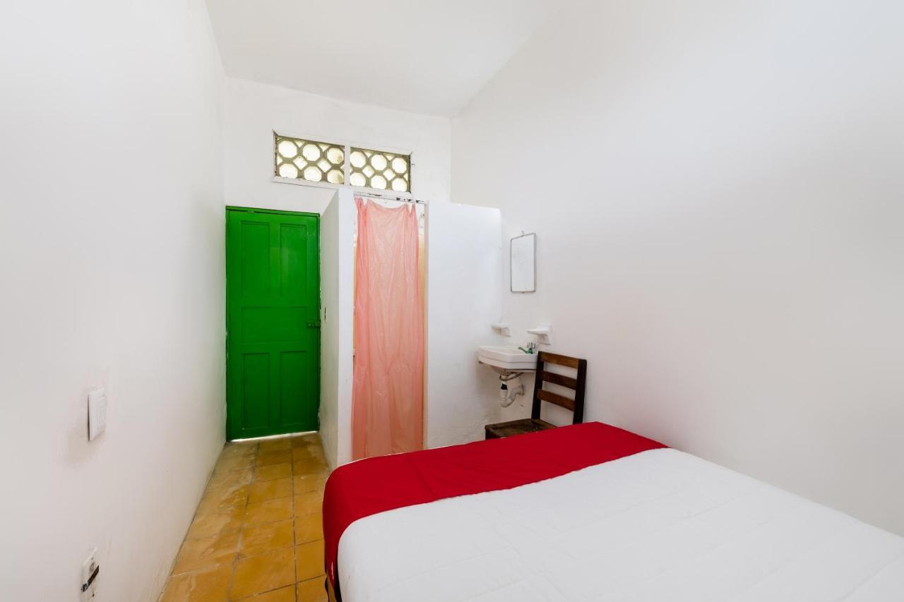 Oyo Hotel Las Palmas Cuyutlan Manzanillo Zewnętrze zdjęcie