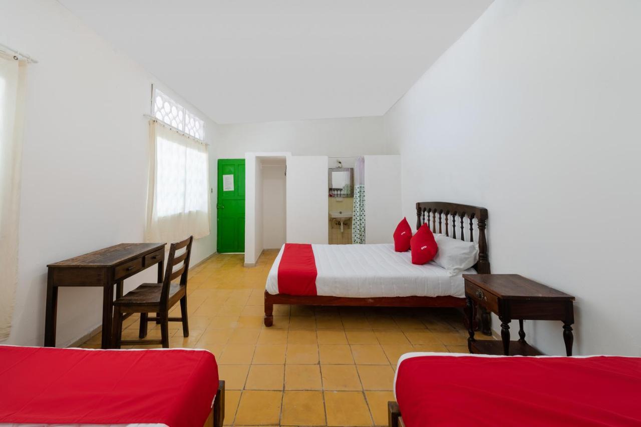 Oyo Hotel Las Palmas Cuyutlan Manzanillo Zewnętrze zdjęcie